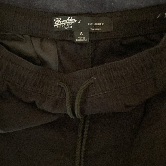 Brand ,Brooklyn cloth, size small, never worn; brand new, joggers - Picture 7 of 7